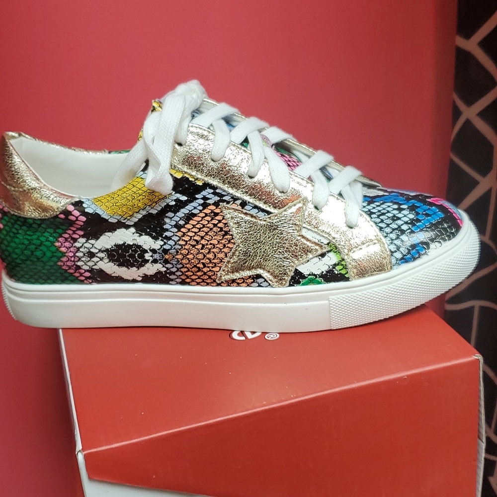 Snakeskin Shell Toe